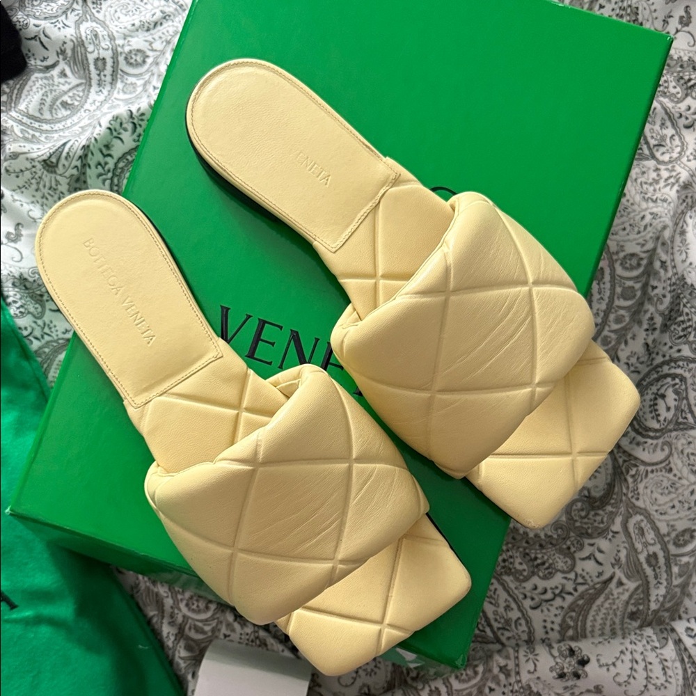 Bottega Veneta Yellow Quilted Sandals